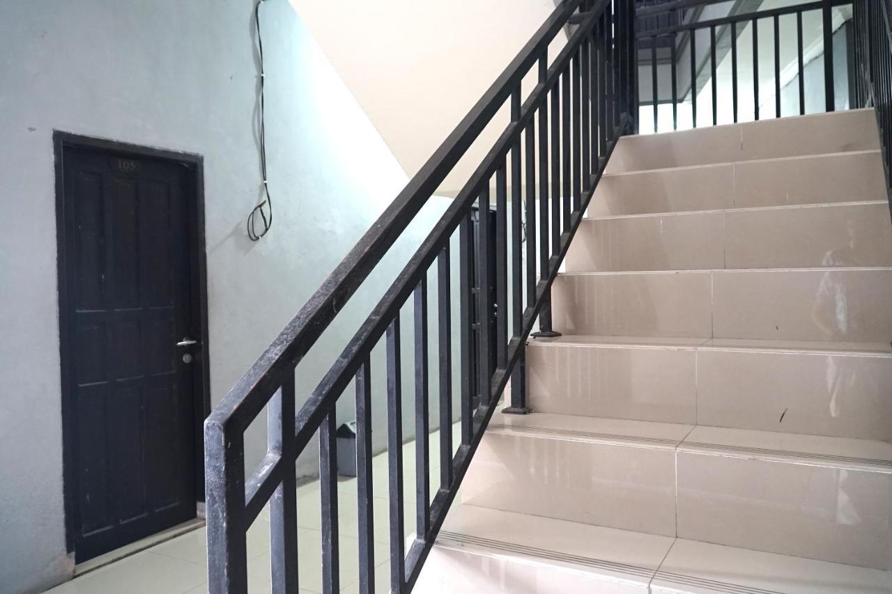 Oyo Flagship 1034 Pondok Mulia Guest House Syariah Balikpapan  Exterior photo